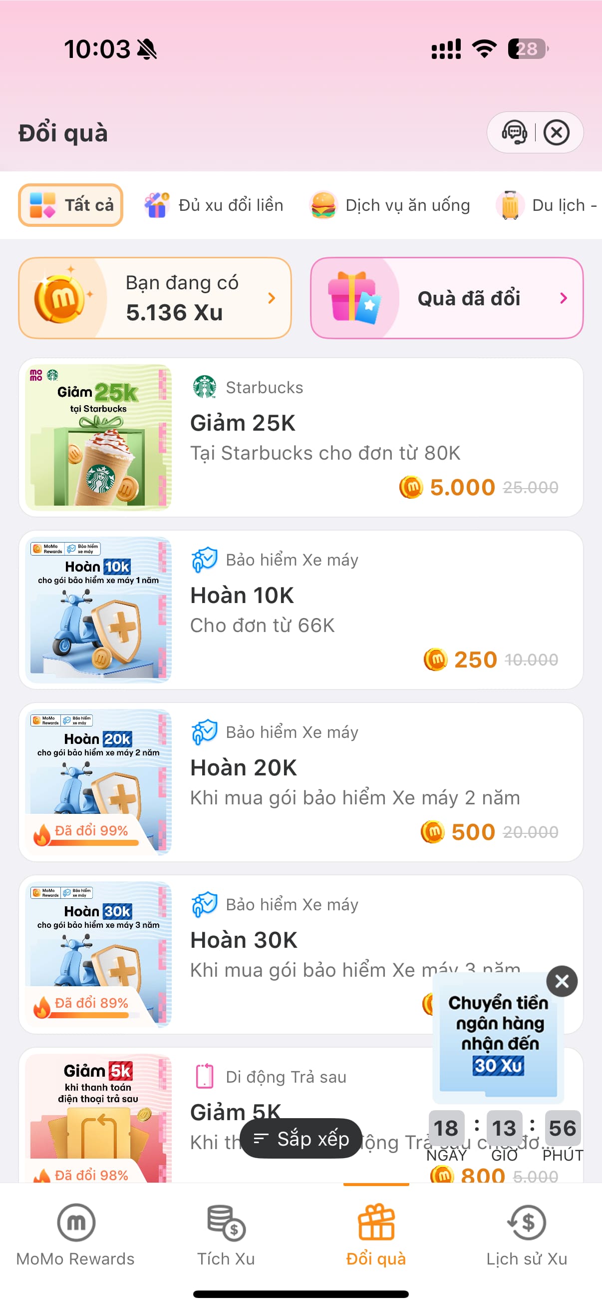 Lướt tìm và chọn thẻ quà phù hợp để đổi và sử dụng.