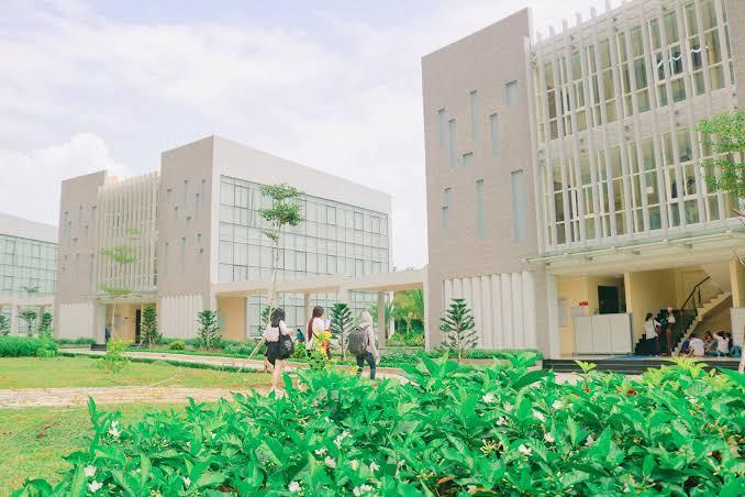 Nội khu - sảnh - Trường Đại học Khoa học Xã hội và Nhân văn (USSH)