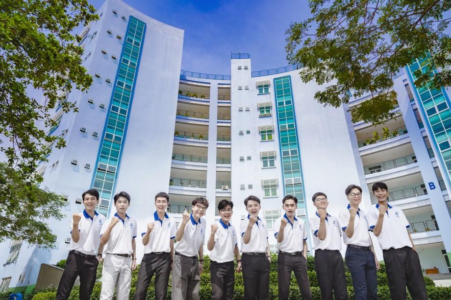 Ngoại cảnh - mặt tiền - Đại học Công nghệ thông tin UIT - ĐHQG TP.HCM